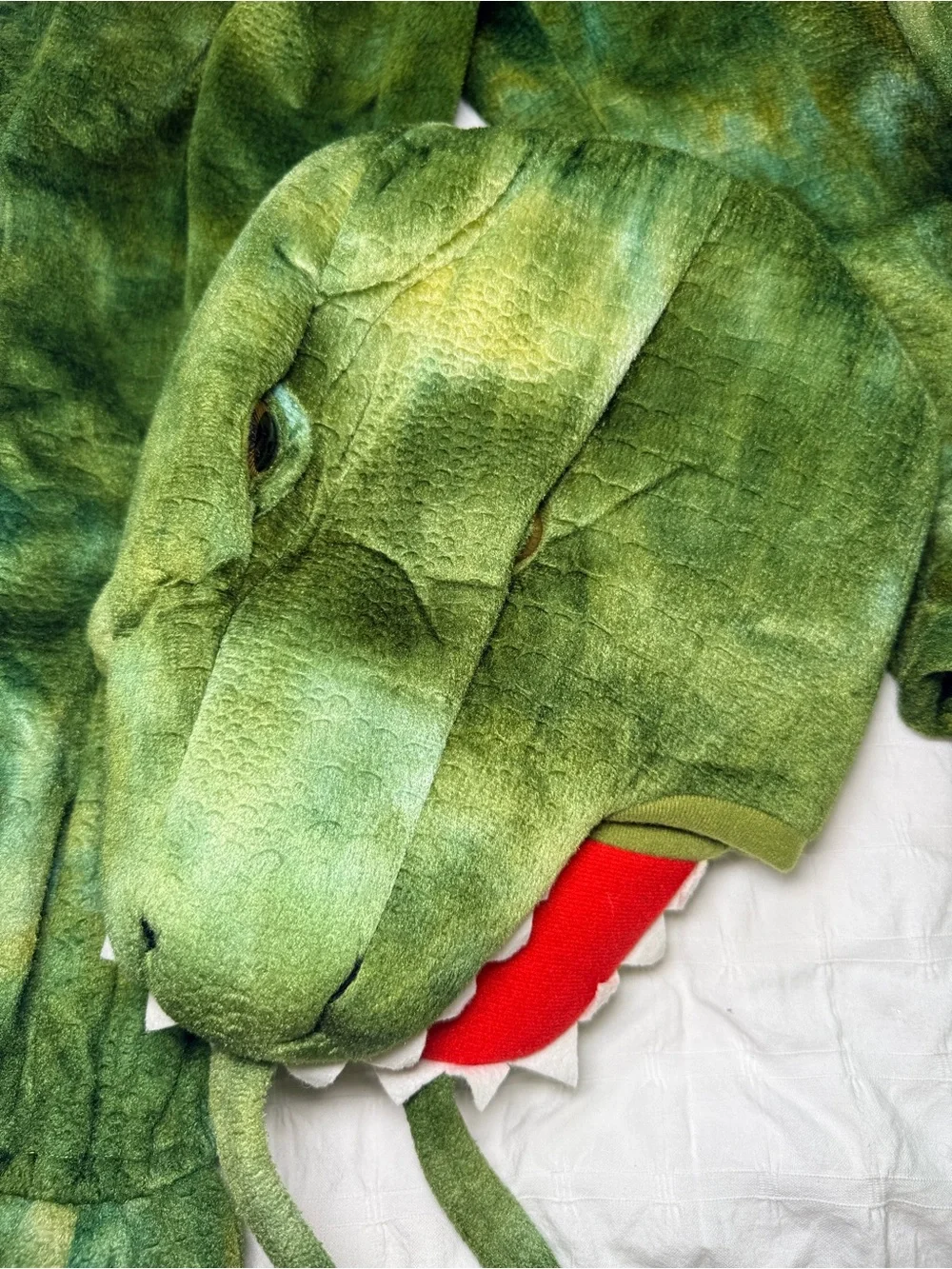 Pottery Barn kids Light-Up Dinosaur Costume & Matching Treat Bag Set (Size 7-8)